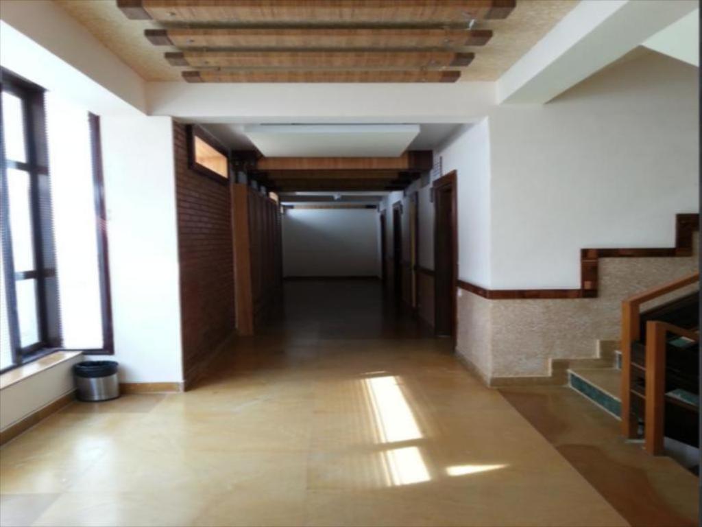 Mak Hotel Bangalore Extérieur photo